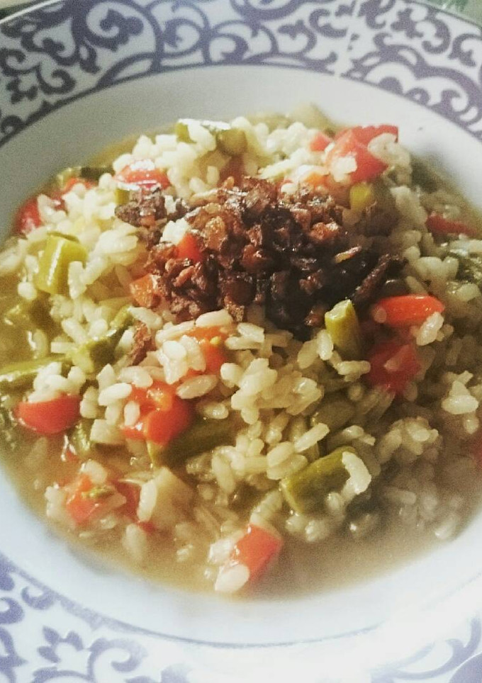 Una foto de Arroz meloso de verduras