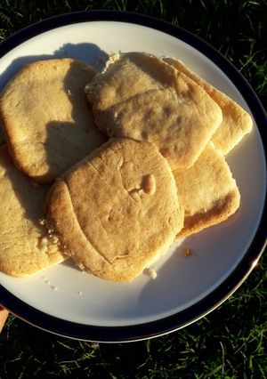 Una foto de Galletitas c/aceite... aplazada en estetica...pero el sabor me dice.."que me importa la estetica!"