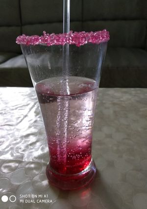 A picture of Pink lady.