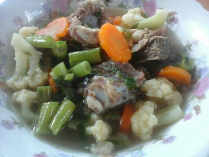 Langkah Gampang Membuat Resep Sup iga sapi sayuran Anti Ribet, Mantap Sekali