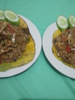 Foto resep Nasi goreng teri telor sosis