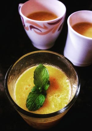 A picture of Mango agar agar pudding.