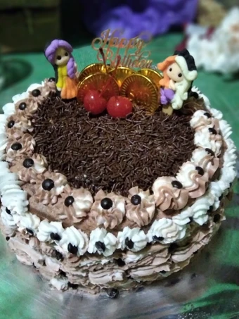 Cara Mudah Membikin Resep  Birthday cake simple dadakan yang Menggugah Selera, Lezat