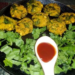A picture of Spinach vada.