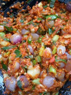 Foto resep Tumis bawang merah viral