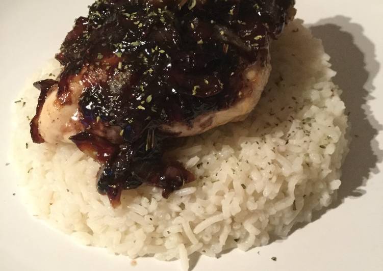 Chicken with Blueberry Sauce and Rice