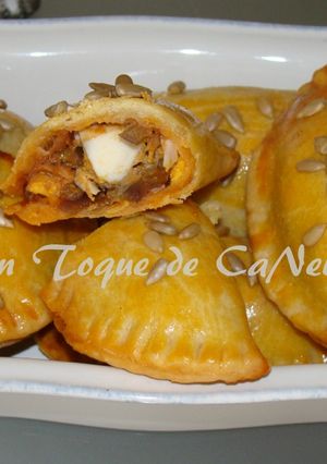 Una foto de Empanadillas de atún al horno