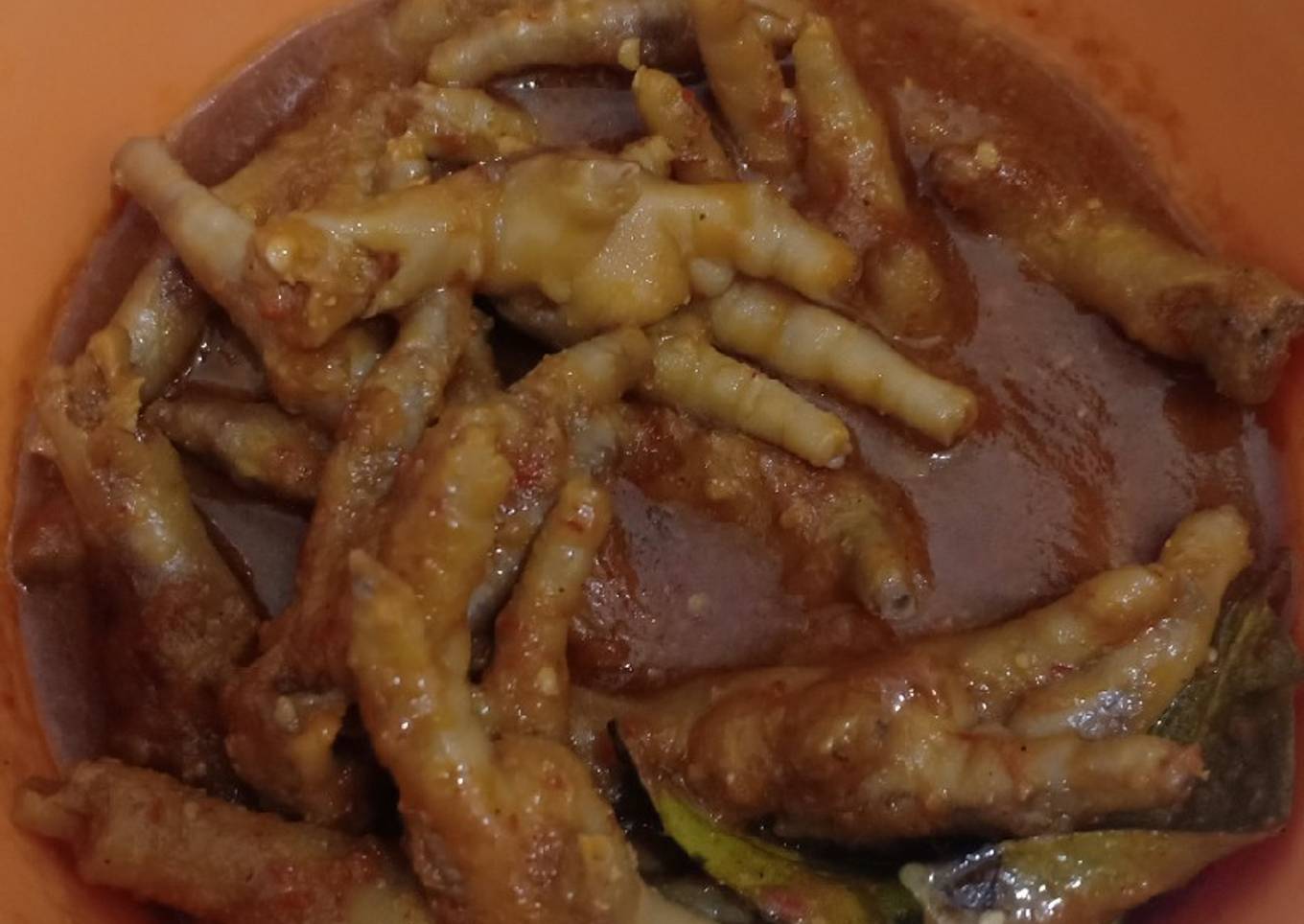 Ceker Ayam Pedas Empuk