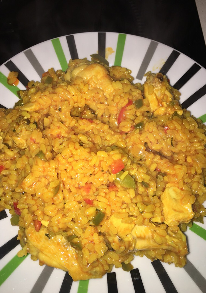 Una foto de Arroz con pollo
