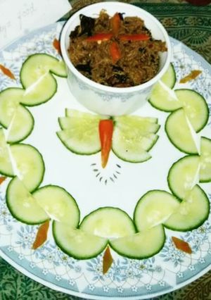 A picture of Haidrabadi tridishnal gosht ka achar.