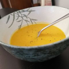 A picture of Roasted butternut squash soup.