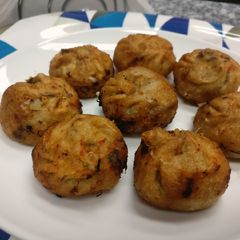 A picture of Tandoori Momos.