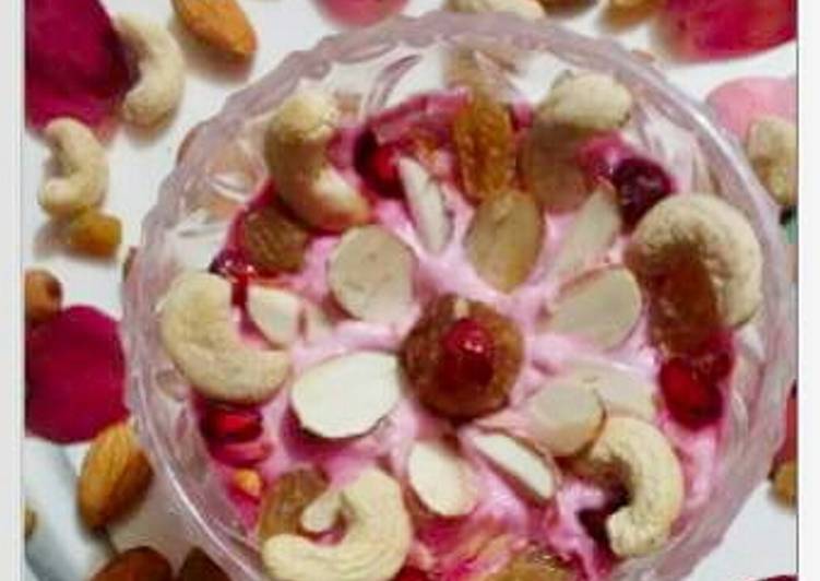 Recipe of Homemade Beetroot and Dates Shrikhand
