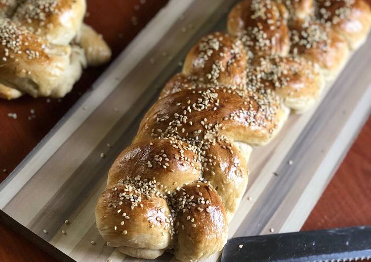 Step-by-Step Guide to Prepare Super Quick Homemade Challa bread