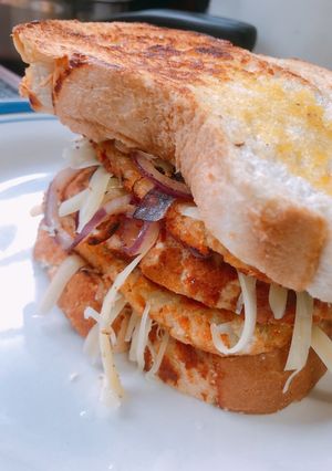 Hình của món Vegetarian sandwich stack.