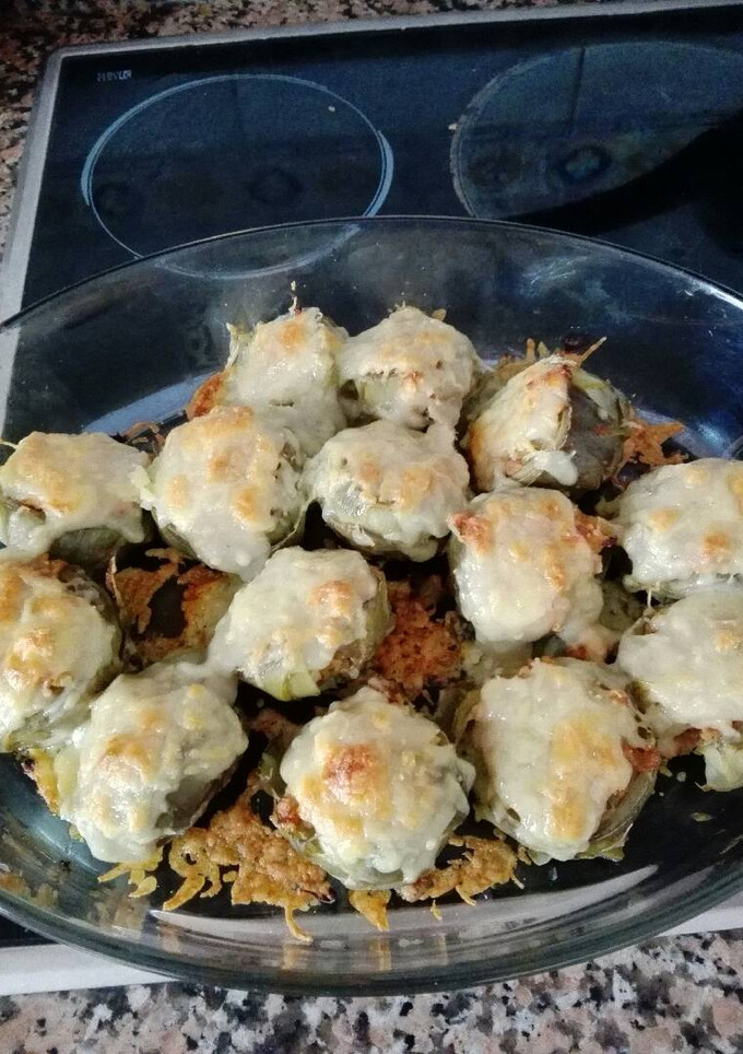 Una foto de Alcachofas rellenas de escabeche