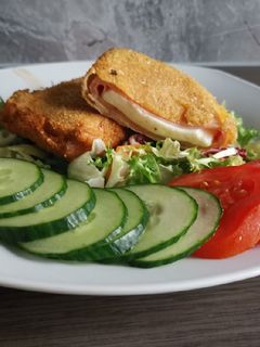 Mozzarellával töltött sonka, rántva recept fotója