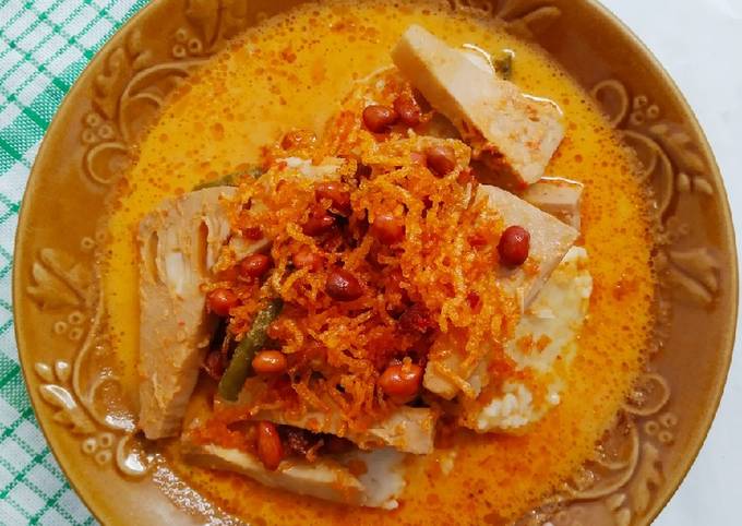 Lontong Sayur