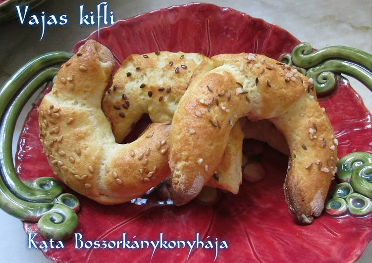 Vajas kifli (Gluténmentesen is)