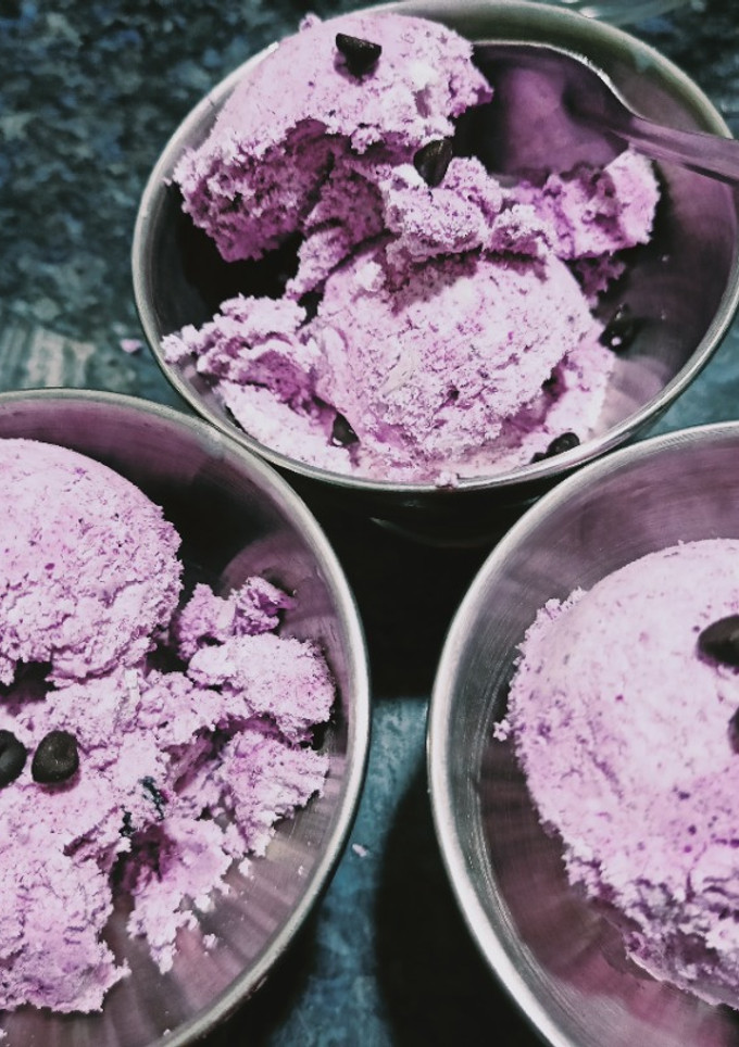 जामुन की आइसक्रीम(jamun ki ice cream recipe in hindi) रेसिपी मुख्य फोटो