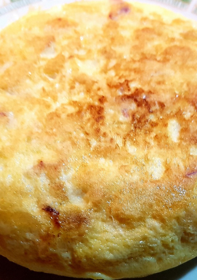 Una foto de Tortilla de patatas con chistorra