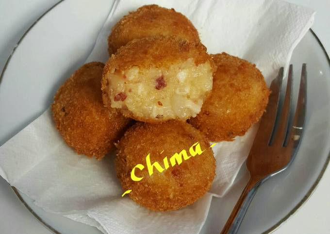 Bagaimana Membuat Kroket Kentang Keju Kornet yang Sempurna