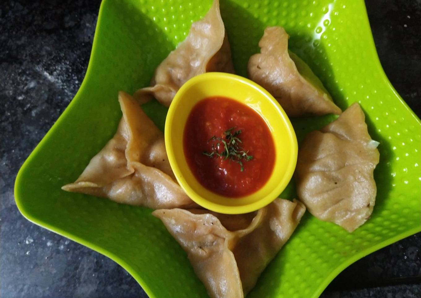 Healthy aata Momos