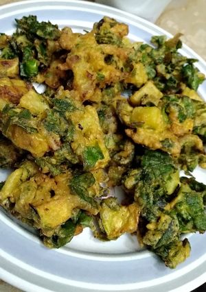 A picture of Mix Pakoray.