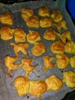 Túrós pogácsa (karácsonyi kivitelben) 😉 recept fotója