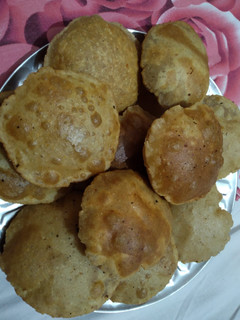 खस्ता मसाला कचौड़ी (khasta masala kachodi recipe in Hindi) रेसिपी मुख्य फोटो