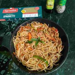 Spaghetti Pasta Bolognese with Soya and Veggies A picture of Spaghetti Pasta Bolognese with Soya and Veggies.