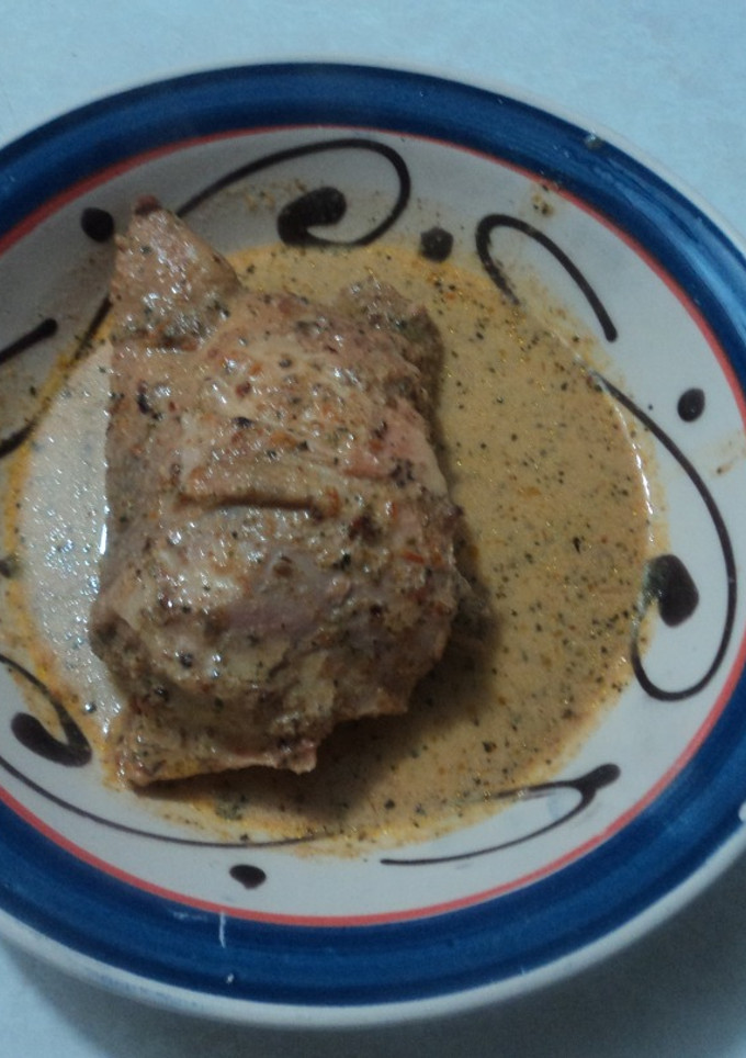 Una foto de Pollo las Correa a las hierbas mexicanas y tomate cherry con tequila. México