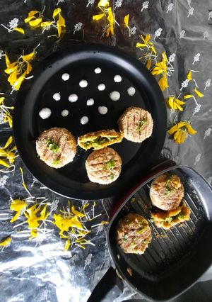 रताळ्याचे पॅटीस रेसिपी चे मुख्य फोटो