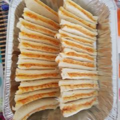 A picture of Carrot mayo sandwich.