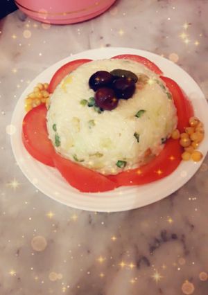 صورة لوصفة سلطة الارز 😋😋🍚🍚 او ماسيدوان
