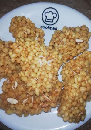 A picture of Boondi Pak.