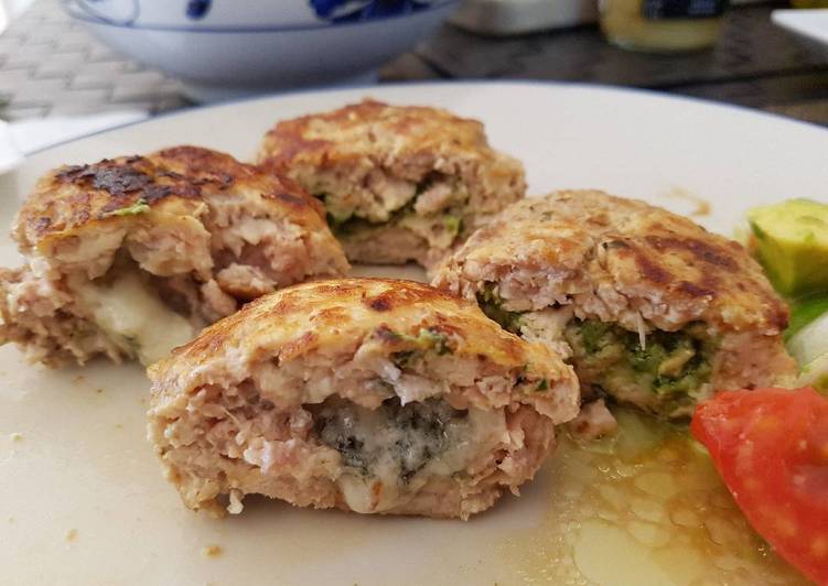 Steps to Make Ultimate Bring-a-smile chicken burgers with blue cheese or pesto filling 😊