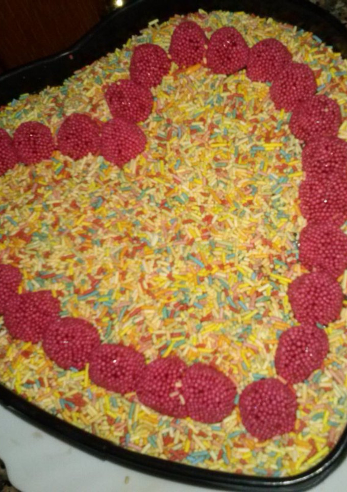 Una foto de Tarta corazón de tres chocolates