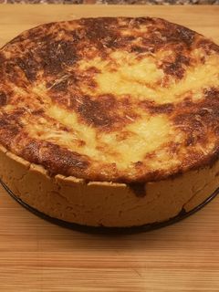Una foto de Tarta Esponjosa de Cebolla y Queso (Isabella's Quiche)