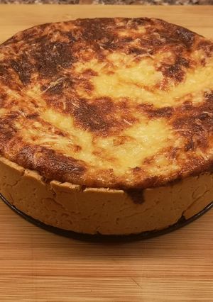 Una foto de Tarta Esponjosa de Cebolla y Queso (Isabella's Quiche)