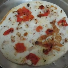 A picture of Uttappam.