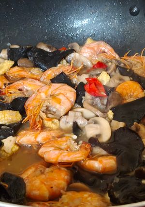 Foto resep Tumis Udang Jamur Putren