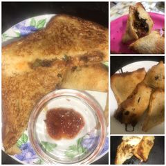 A picture of Chinese Samosa-non fried samosa.