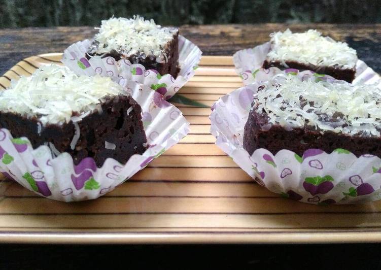 Brownies 3 sdm (no bake, no mixer, no scale, no dcc)