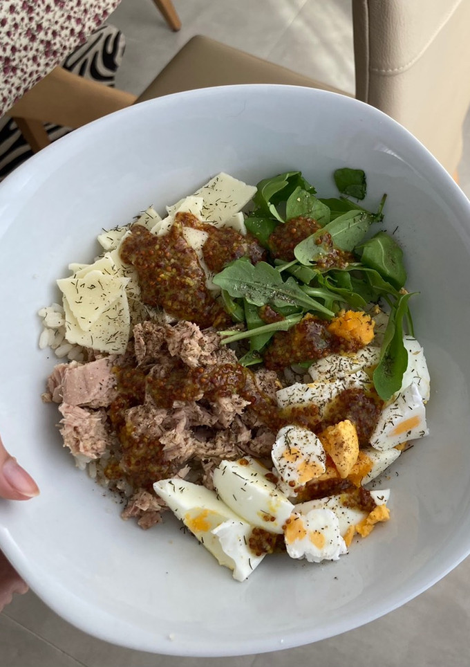 Una foto de Poke bowl rápido, fácil y sano