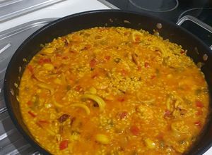 Foto principal de Arroz con pulpo, calamares y langostinos