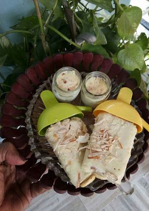 A picture of Fox Nut Kulfi.
