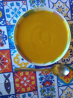 Una foto de Crema de zanahoria🥕