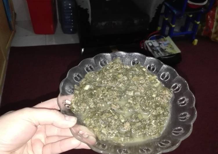 يخنة السبانخ