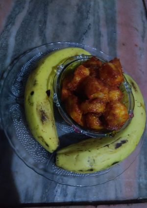 पक्के केले की सब्जी (pakke kele ki sabzi recipe in Hindi) रेसिपी मुख्य फोटो